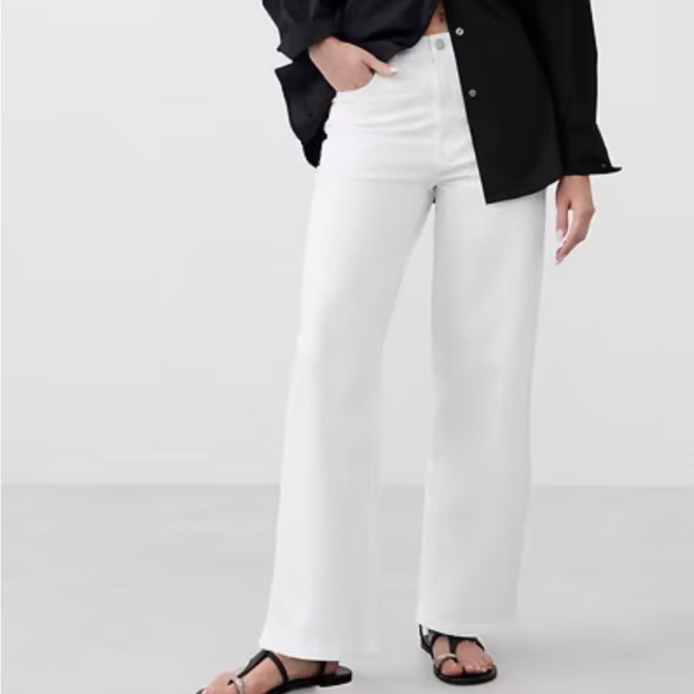 Banana Republic Women's Straight High Rise White Jeans